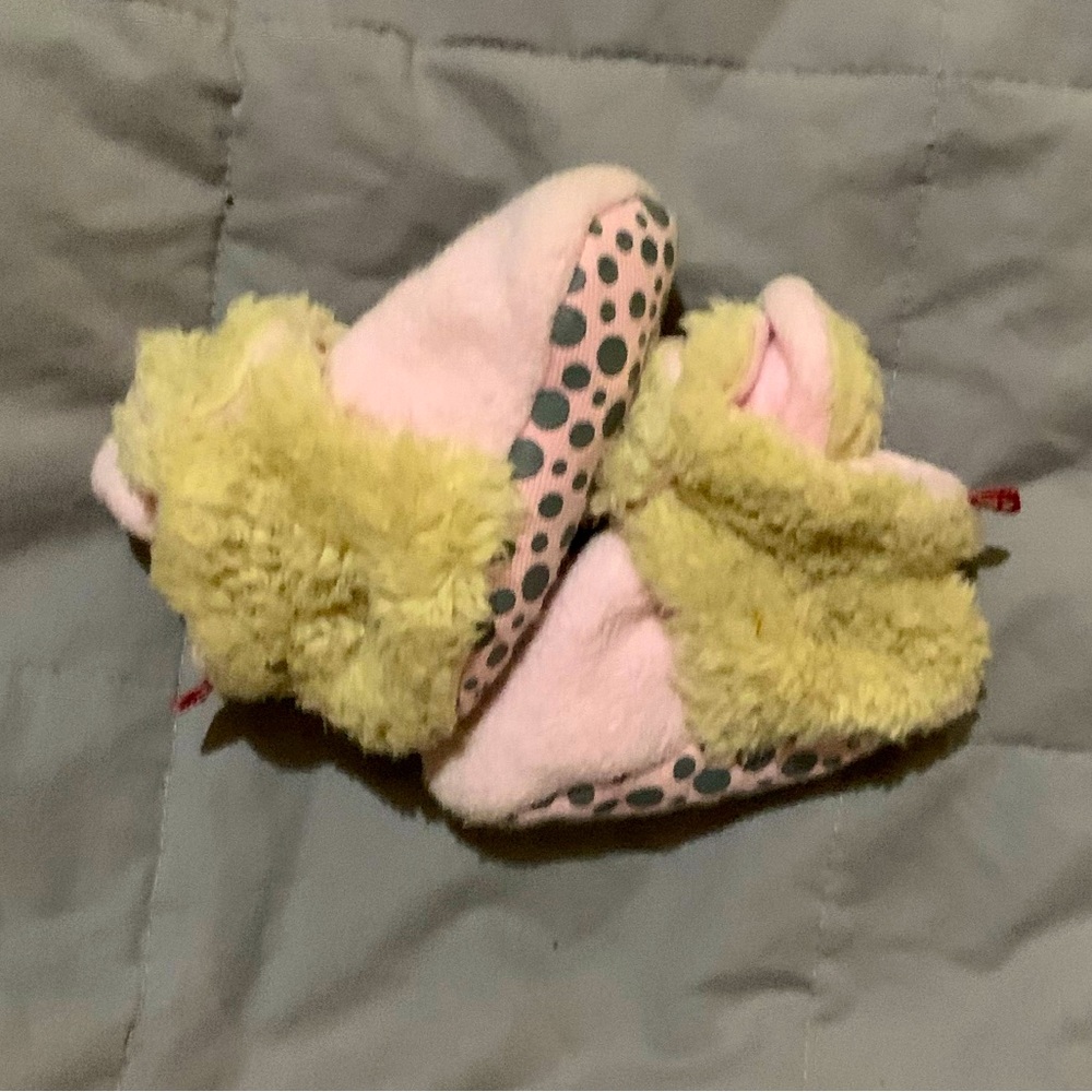 Zutano booties